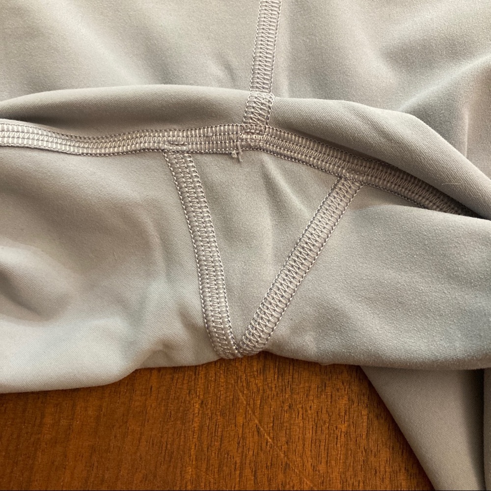 Chambray 25” Wunder Train Legging | Lululemon | Size 6 | Like New - Picture 9 of 10